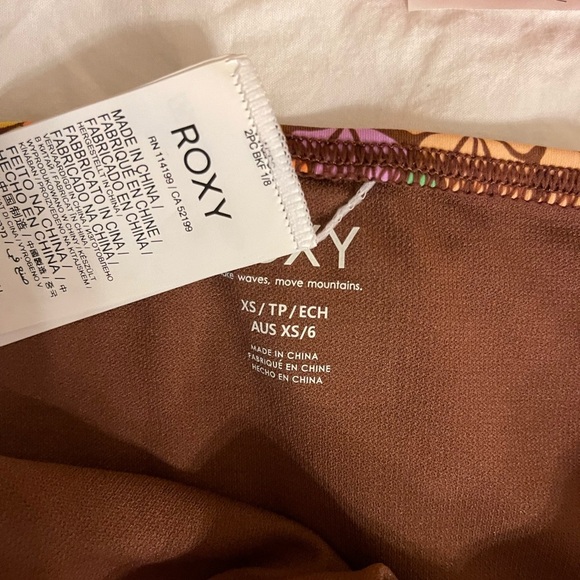 NWT Roxy Bikini XS - Picture 2 of 5